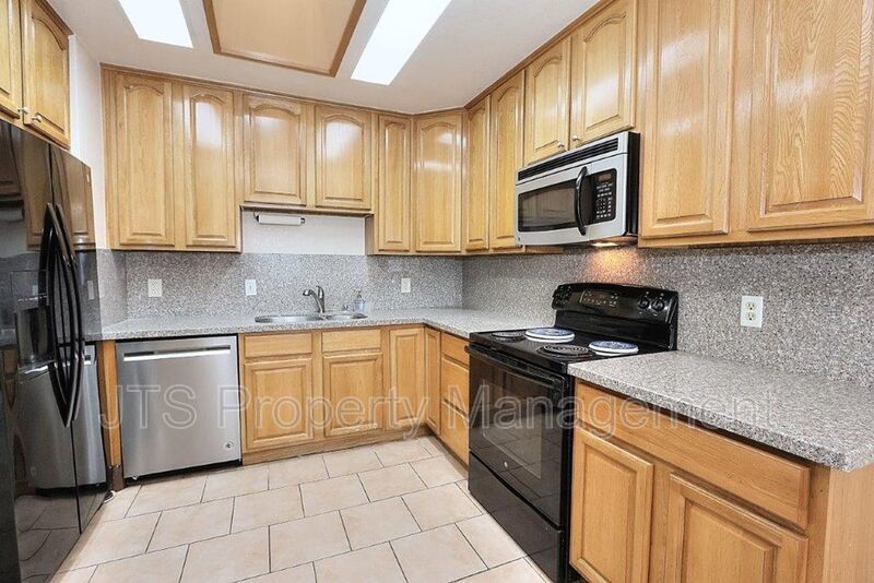 Beautiful gated upper level condo for rent! Available early 2026! property image