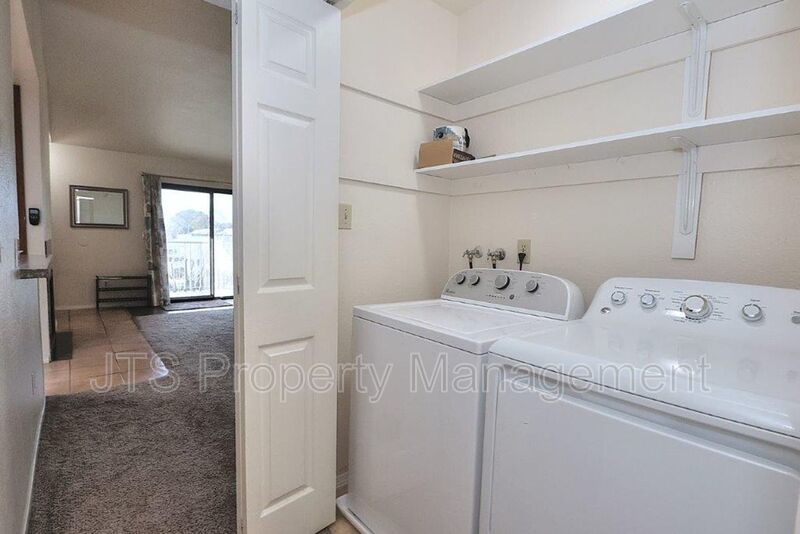 Beautiful gated upper level condo for rent! Available early 2026! property image