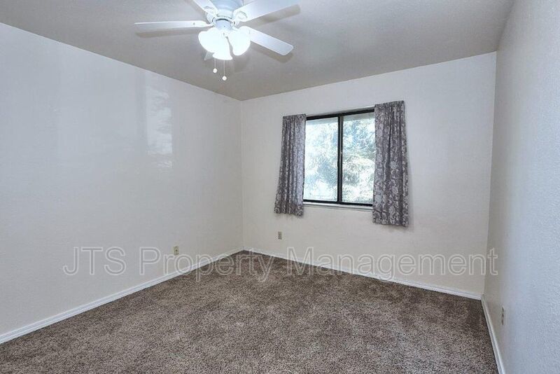 Beautiful gated upper level condo for rent! Available early 2026! property image