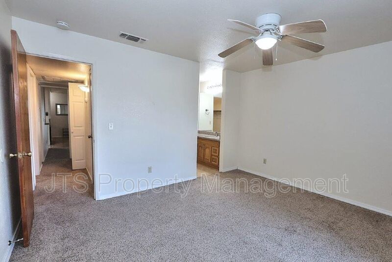 Beautiful gated upper level condo for rent! Available early 2026! property image