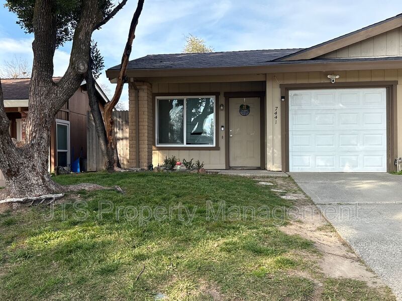 Remodeled Duplex in Citrus Heights Coming Soon! property image