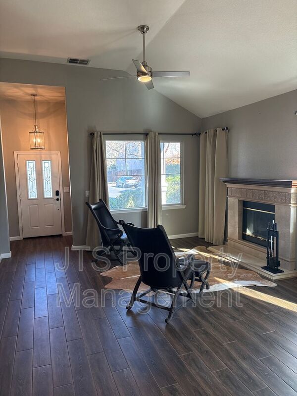 Beautiful 4 Bed 3 full bath Rocklin Home!! property image