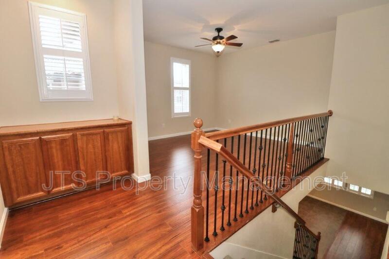 Beautiful Folsom Home Coming Available Soon! property image