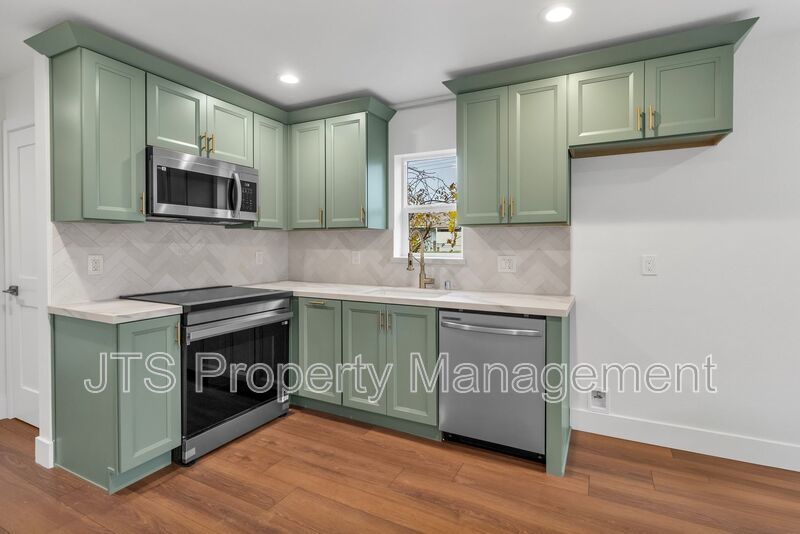 Brand New ADU in Tahoe Park! property image