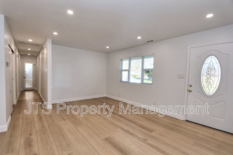 Fully Remodeled Fair Oaks Home For Rent! property image