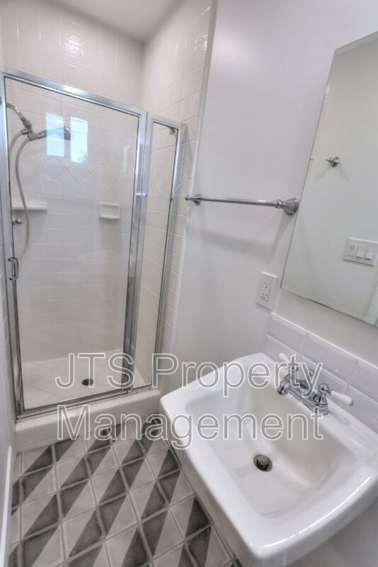 Fully Remodeled Fair Oaks Home For Rent! property image