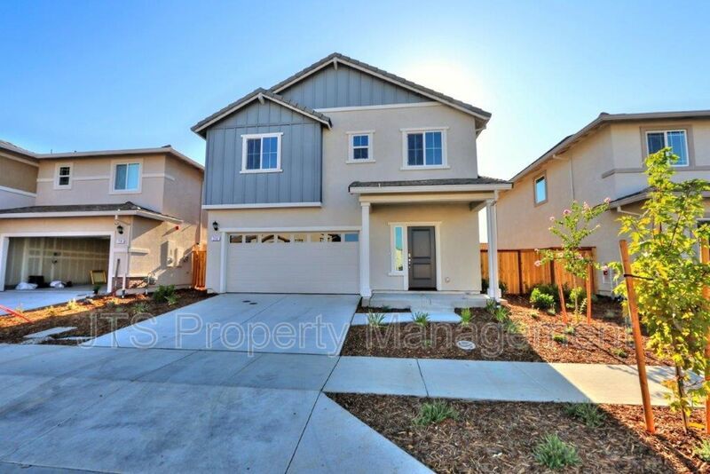 Beautiful Lincoln Home Available in May! property image