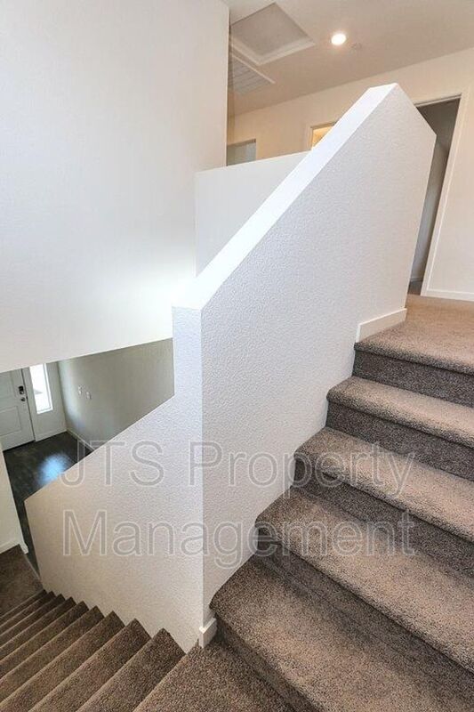 Beautiful Lincoln Home Available in May! property image