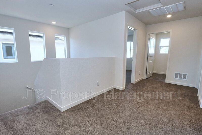 Beautiful Lincoln Home Available in May! property image