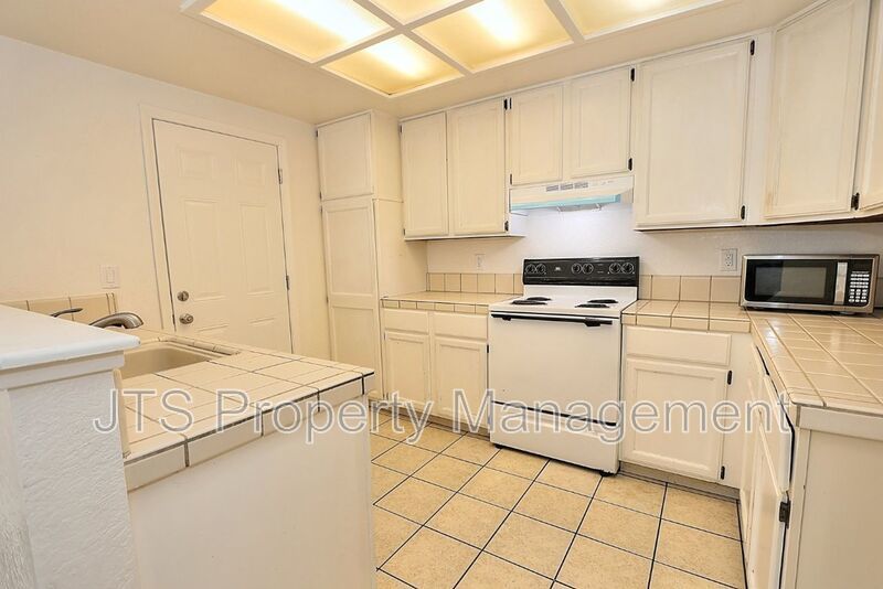 Lovely Home For Rent In Sunny Wood Coming Soon! property image