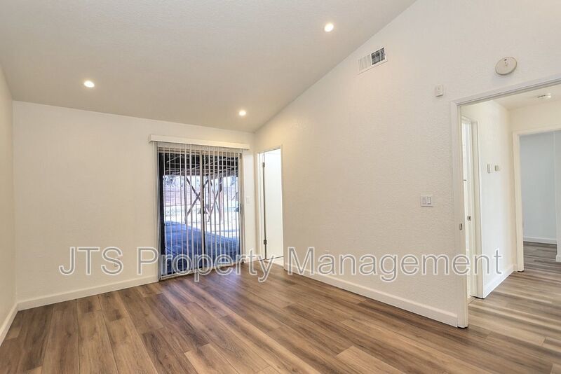 Lovely Home For Rent In Sunny Wood Coming Soon! property image