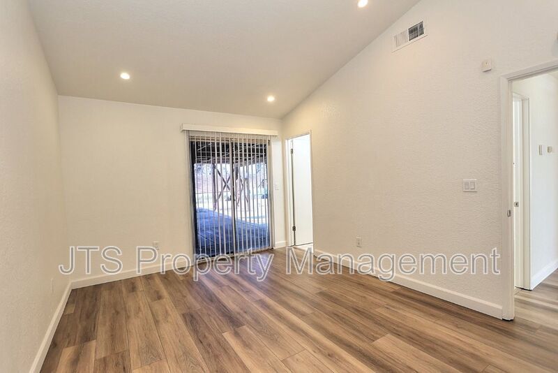 Lovely Home For Rent In Sunny Wood Coming Soon! property image