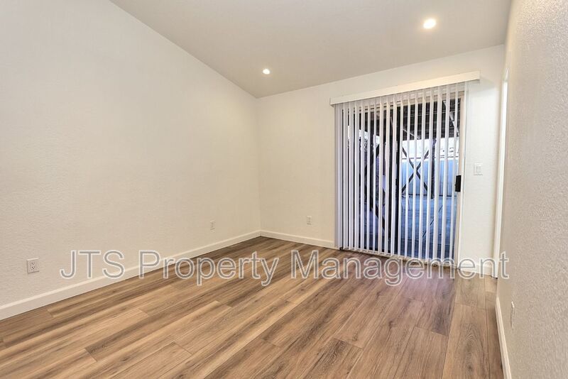 Lovely Home For Rent In Sunny Wood Coming Soon! property image