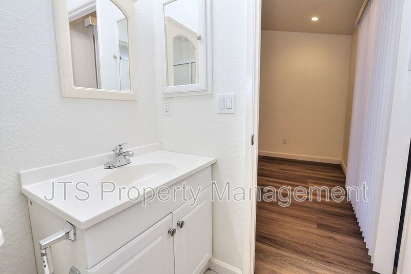 Lovely Home For Rent In Sunny Wood Coming Soon! property image