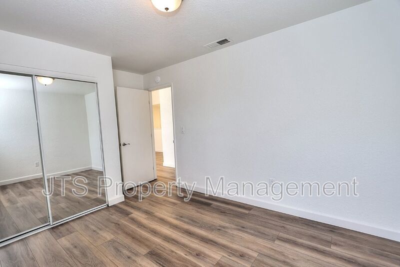 Lovely Home For Rent In Sunny Wood Coming Soon! property image