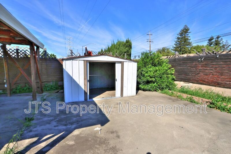 Lovely Home For Rent In Sunny Wood Coming Soon! property image