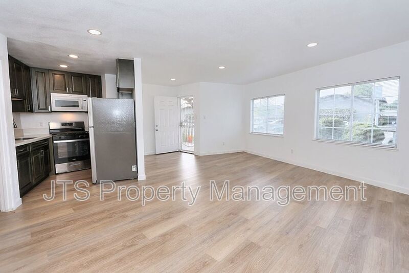Updated Downstairs Unit in Rancho! property image