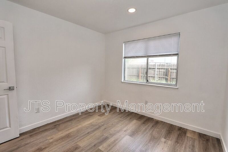 Updated Downstairs Unit in Rancho! property image