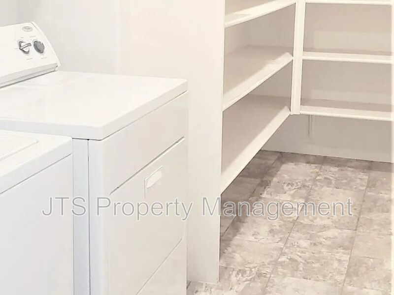 Beautiful home with TWO PRIMARY SUITES! property image