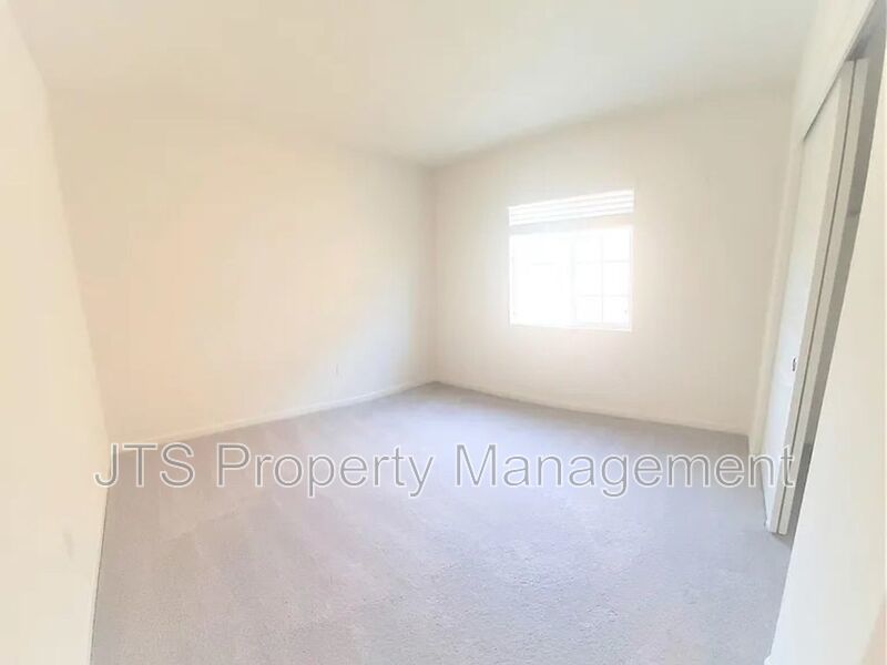 Beautiful home with TWO PRIMARY SUITES! property image