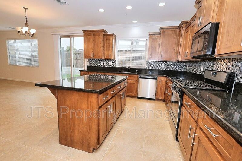 Incredible Gated Community Roseville Home! property image