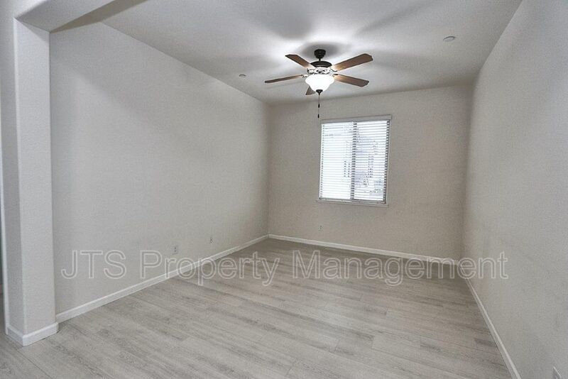 Incredible Gated Community Roseville Home! property image