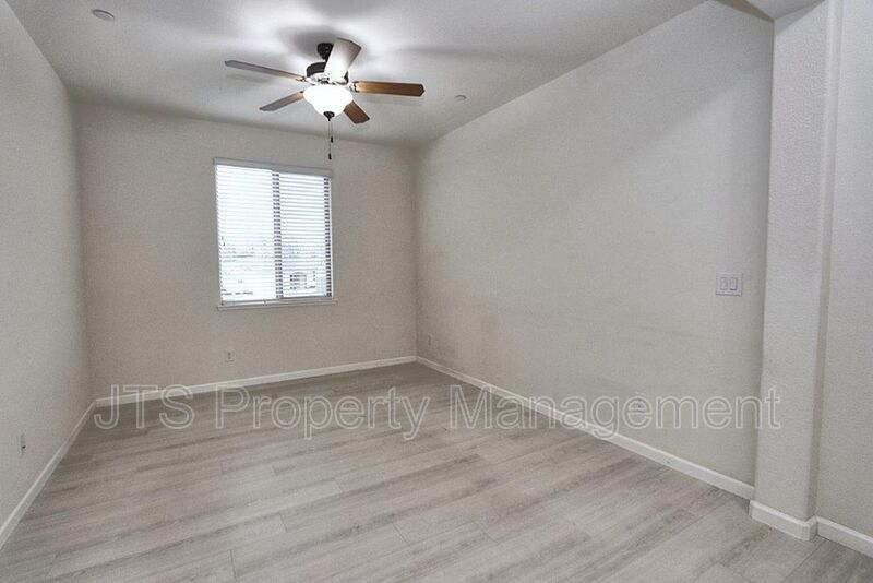 Incredible Gated Community Roseville Home! property image