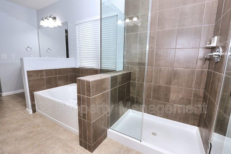 Incredible Gated Community Roseville Home! property image