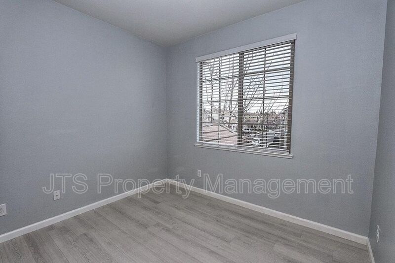 Incredible Gated Community Roseville Home! property image