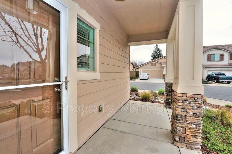 Incredible Gated Community Roseville Home! property image