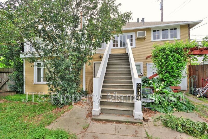 Charming upper level unit in midtown! property image
