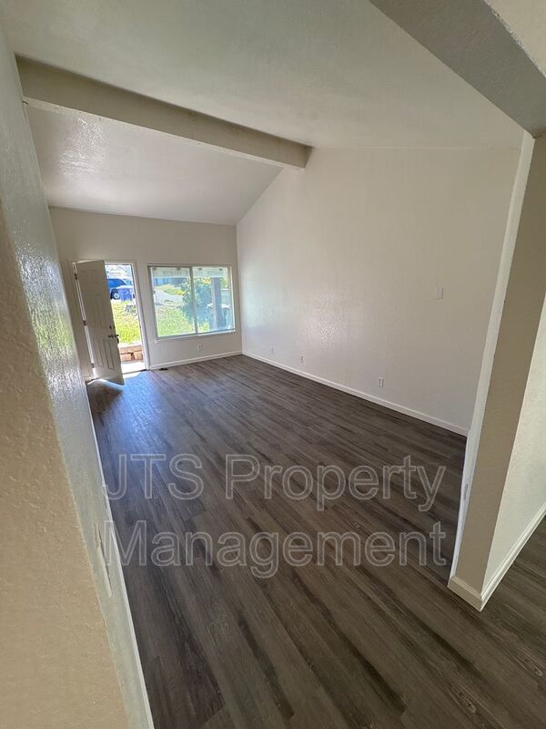 Newly Remolded Duplex for Rent! property image