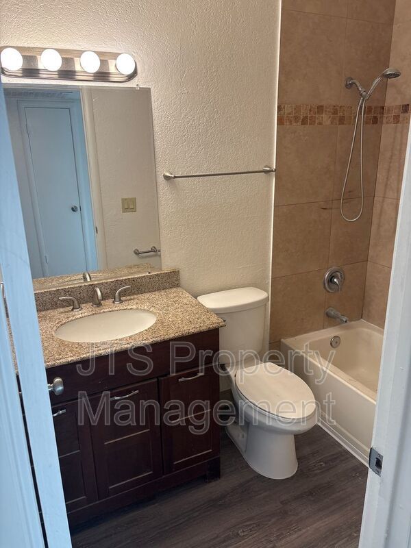Newly Remolded Duplex for Rent! property image