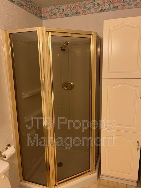 For Rent in a well-established Orangevale neighborhood! property image