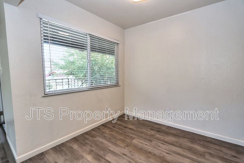 Charming Apartment Near Shopping & Dining Hotspots property image