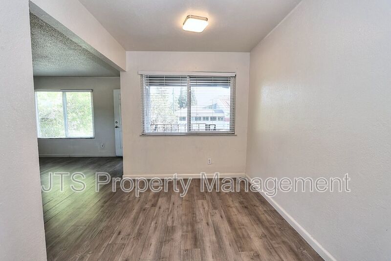 Charming Apartment Near Shopping & Dining Hotspots property image