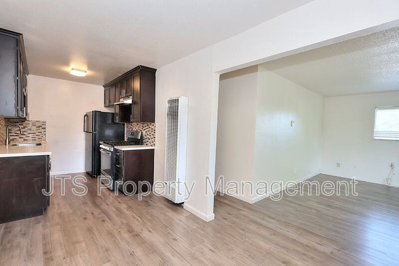Charming Apartment Near Shopping & Dining Hotspots property image