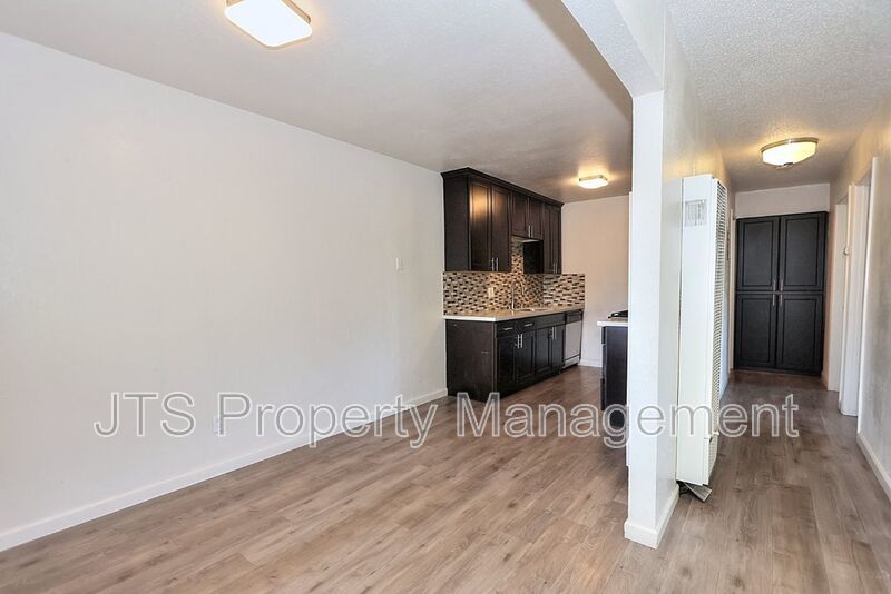 Charming Apartment Near Shopping & Dining Hotspots property image