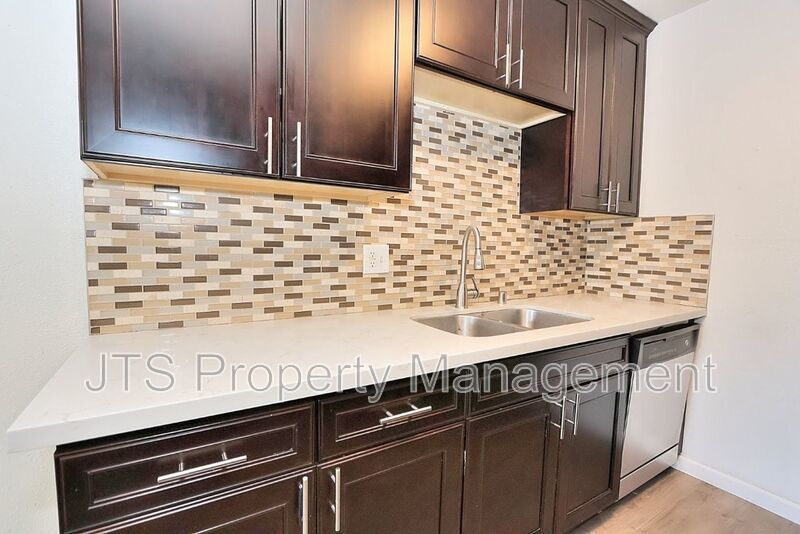 Charming Apartment Near Shopping & Dining Hotspots property image