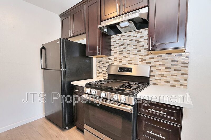Charming Apartment Near Shopping & Dining Hotspots property image