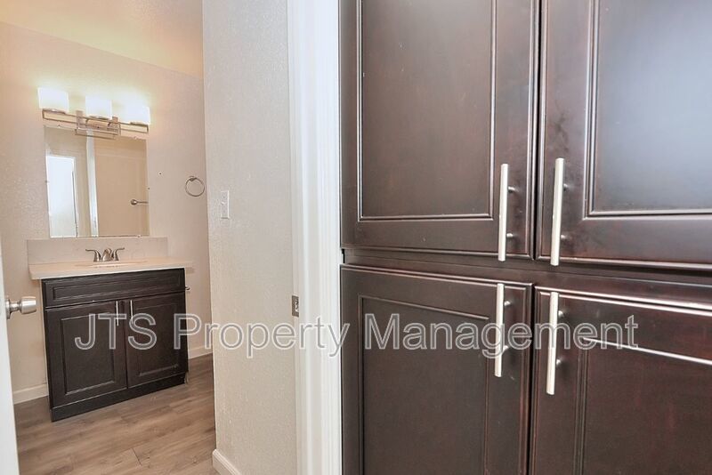 Charming Apartment Near Shopping & Dining Hotspots property image
