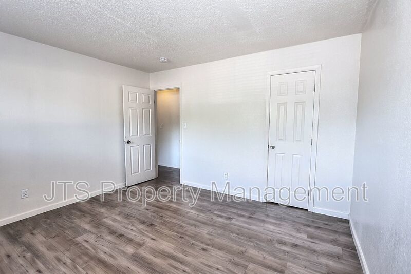 Charming Apartment Near Shopping & Dining Hotspots property image