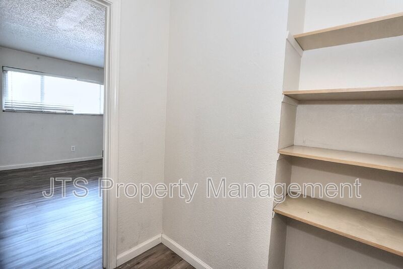 Charming Apartment Near Shopping & Dining Hotspots property image