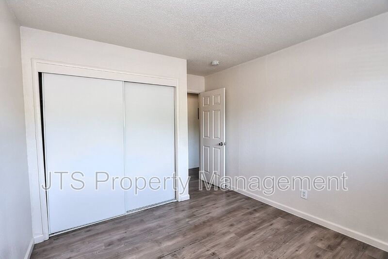Charming Apartment Near Shopping & Dining Hotspots property image