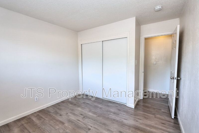 Charming Apartment Near Shopping & Dining Hotspots property image