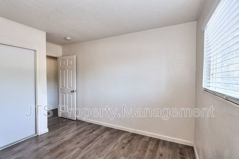 Charming Apartment Near Shopping & Dining Hotspots property image