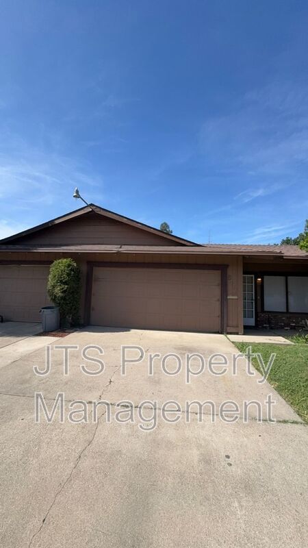 Nice Duplex with Large Fenced Yard Coming Soon!! property image