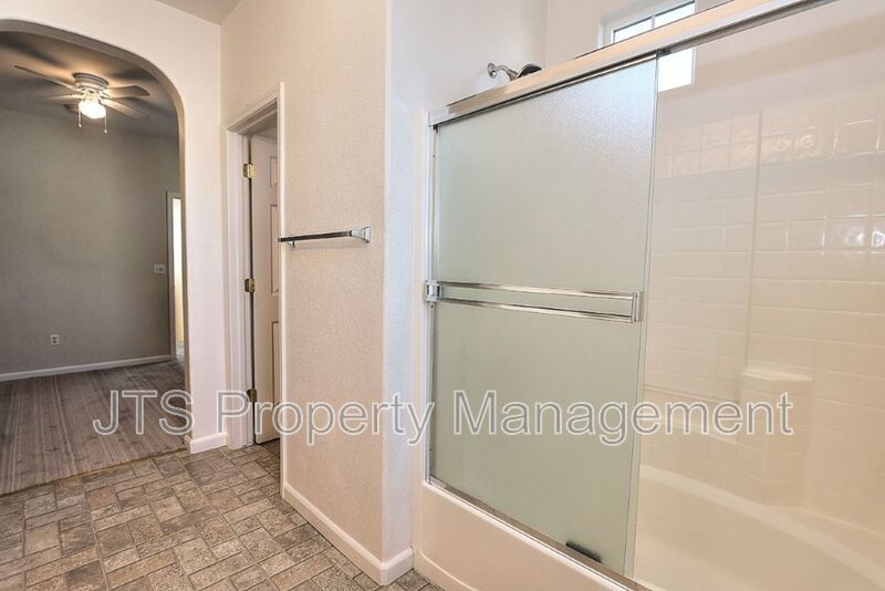 Lincoln Home For Rent! property image