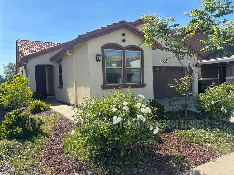 Spacious Rancho Cordova Home Available Soon! property image