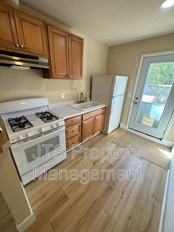 Cozy Carmichael Unit Available Soon! property image